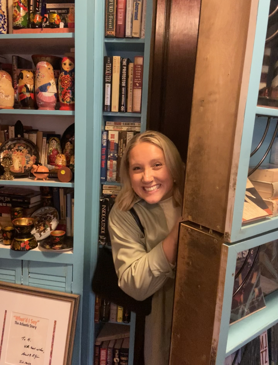 English Teacher travels to DC; House of doors creates fun experience for visitors